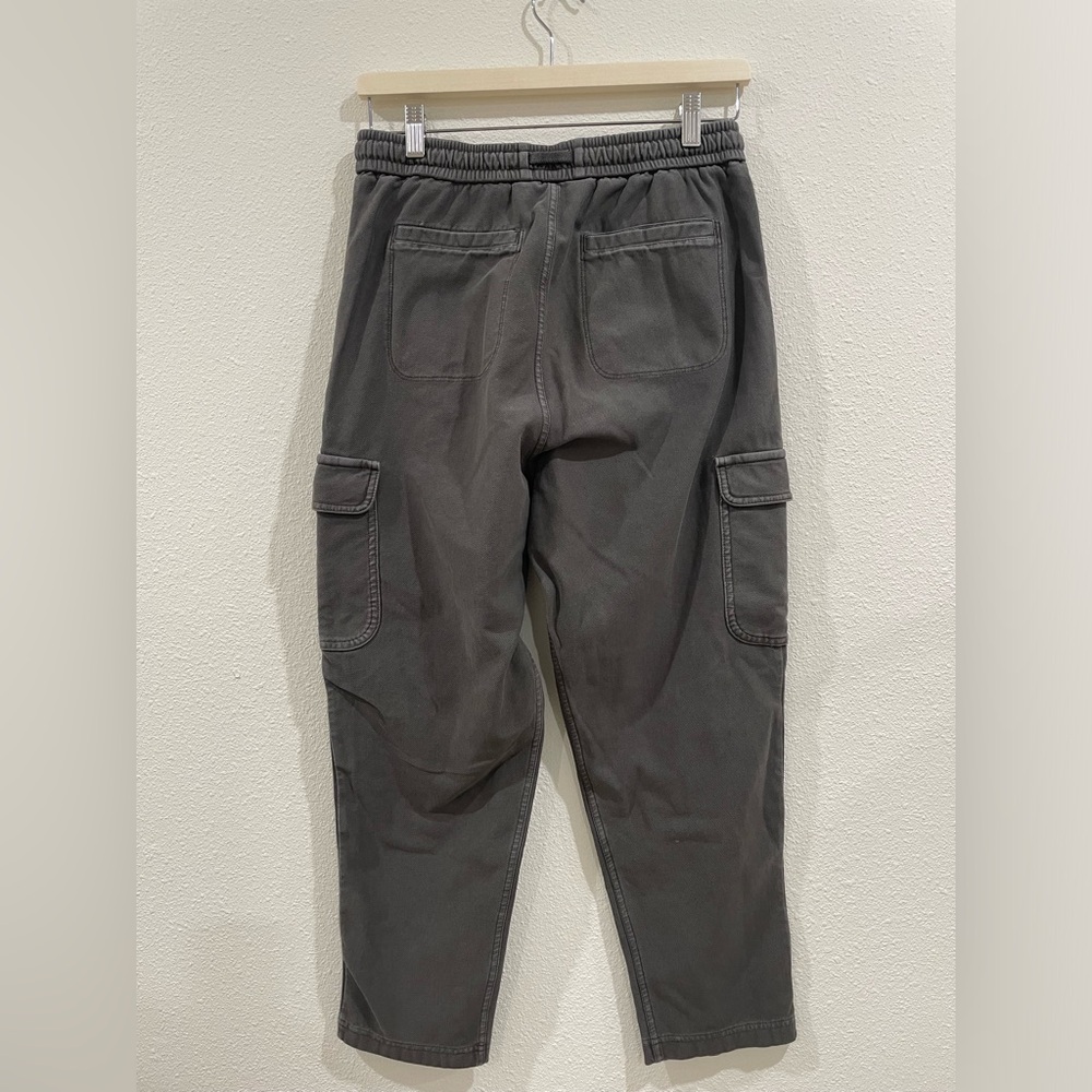 Athleta Farallon Cargo Crop Pants in Cypress Green Size 4 - Picture 6 of 9